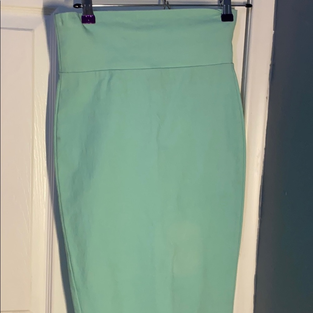 Skirt - Picture 2 of 2